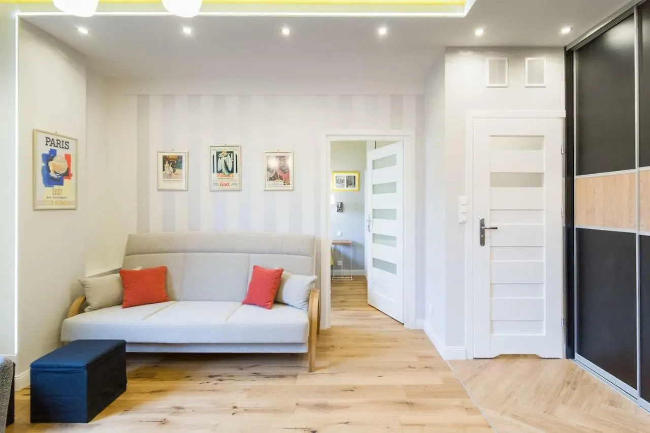アパート Apartament Przy Parku Krakowskim